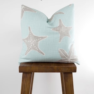 Housse de coussin côtière Jeté nautique Blue Haze avec fermeture à glissière, plage, hippocampe Choisissez la taille Sea Life Starfish