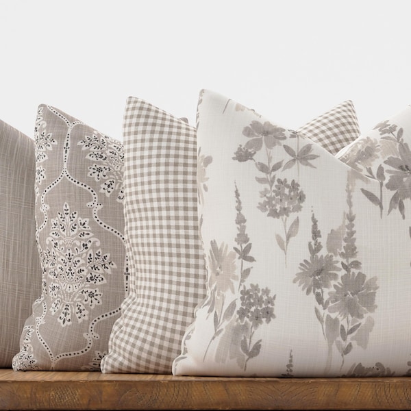 Neutral Decorative Pillow Cover with Zipper – Farmhouse, Cottage, or Traditional Style in Linen Look | Choose Size