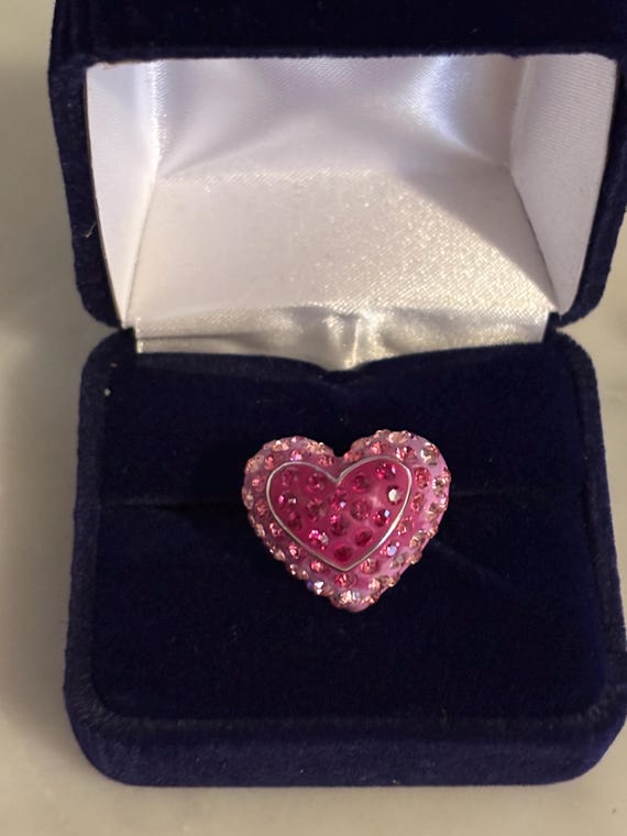 Statement cocktail heart ring - image 1