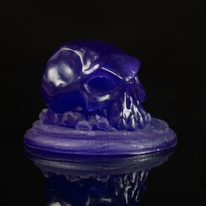 Purple - Crystal Mini Skull Sculpture Inspired by Sea of Thieves