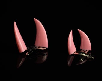 Horn hairclips - pink