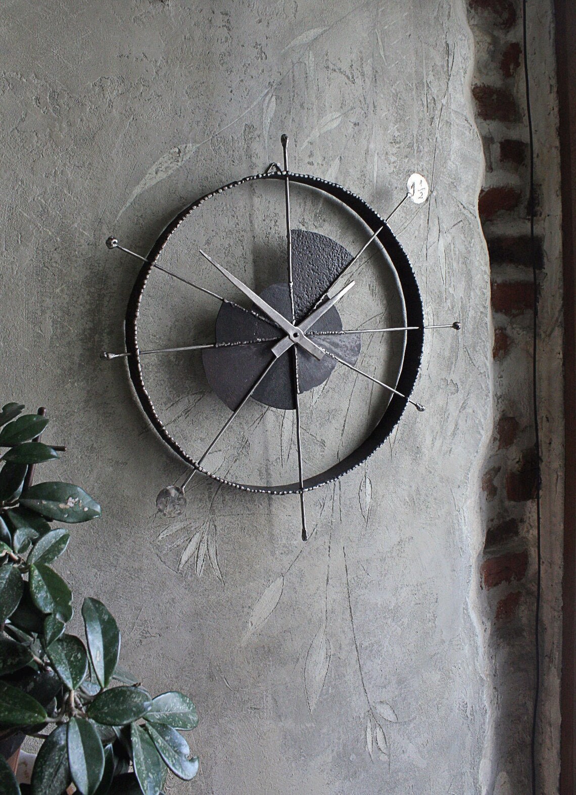 Metal Industrial Clock Absolutely Stunning Round Wall Clock - Etsy