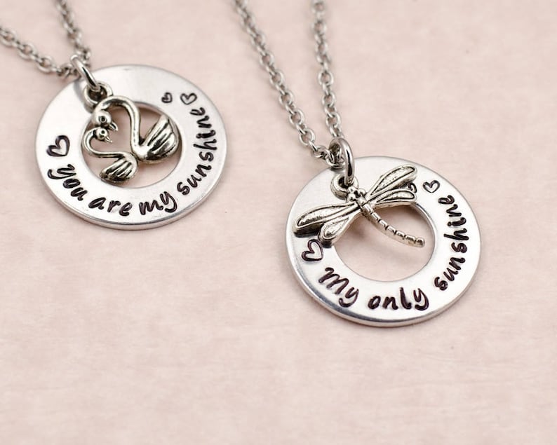 Mother Daughter Engraved Necklace Set Pendant Necklaces Etsy