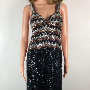 Vintage Sequin Gown 70s Full Length Stretchy Knit Dress Back Slit Sparkly Glam Fabulous Sweetheart Neckline Maxi Party Black Silver Bronze