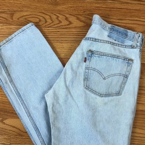 Vintage Levis 501 Button Fly Made in USA 90s Light Wash Distressed Worn In 34 x 32 Classic Cool G501-0134 Straight Leg High Waisted 1990s