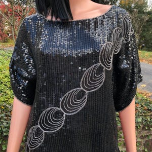 Vintage Sequin Top 70s Beaded Silk Circles Black Silver Jasmine Boxy Sz M