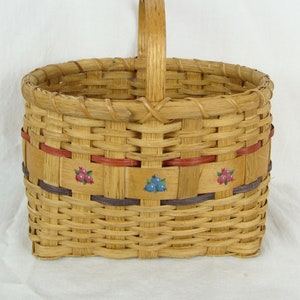 Vintage Woven Basket 90s Hand Painted Wooden Handle Decorative Market Basket Berry Designs Cottagecore Country Farmhouse Decor