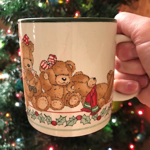 Vintage Christmas Mug 80s Teddy Bear Mug Marvelous Mugs Potpourri Press 1987 T. Cathey Cute Festive Fun Kitsch Teddy Bears Red Green Coffee