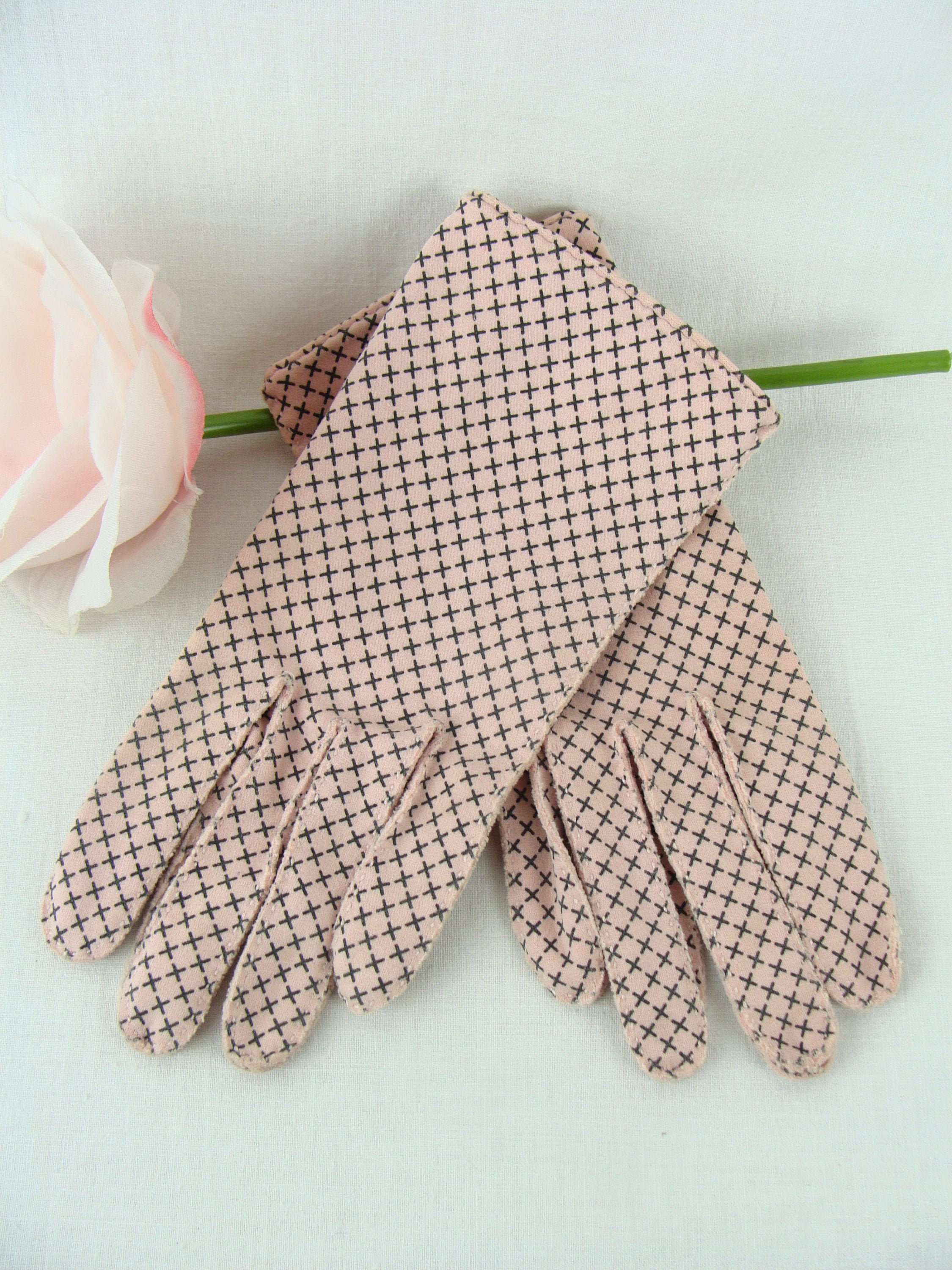 Vintage Hermes Gloves 50s Pink Black 