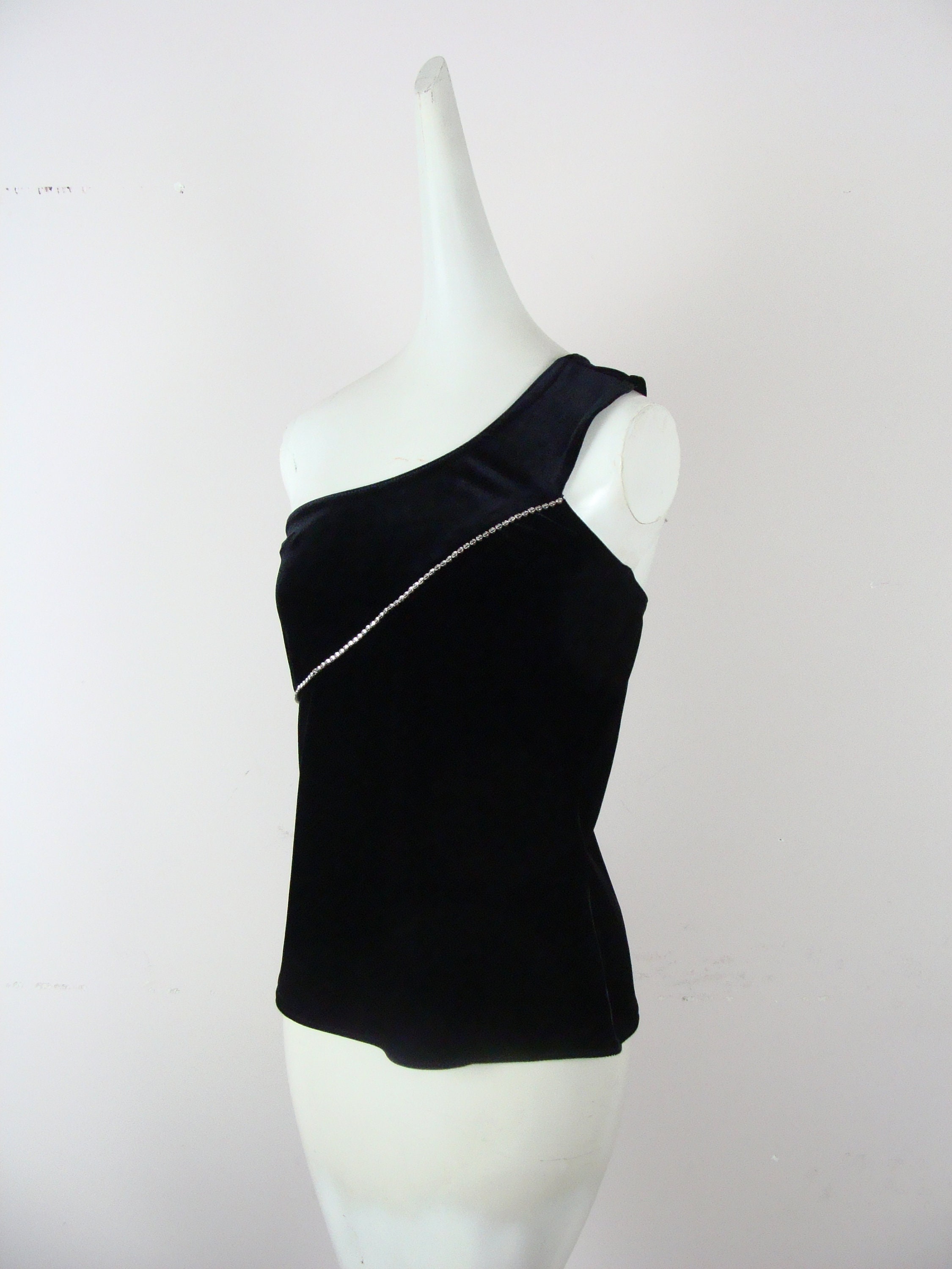 Y2K One Shoulder Top main image 1