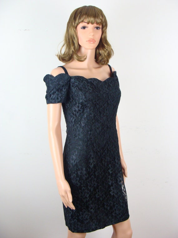 Off the shoulder 80s dress hotsell