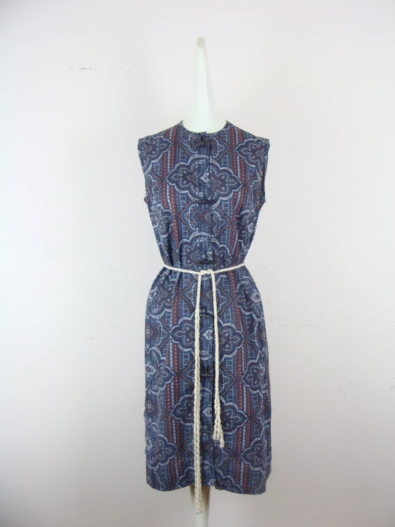 Vintage Printed Dress 70s Bandana Print Sheath Sh… - image 1