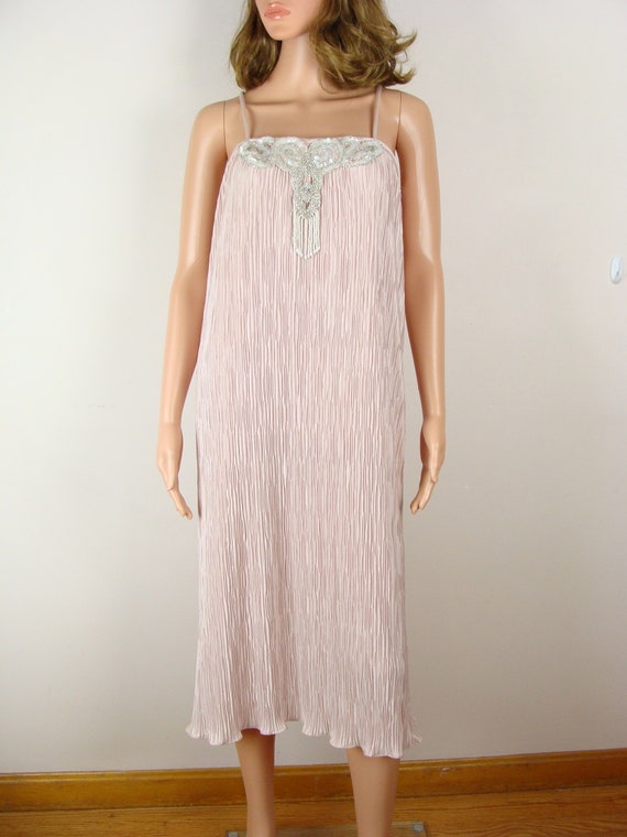 Vintage Flapper Dress 80s does 20s Pink Crinkle Dr
