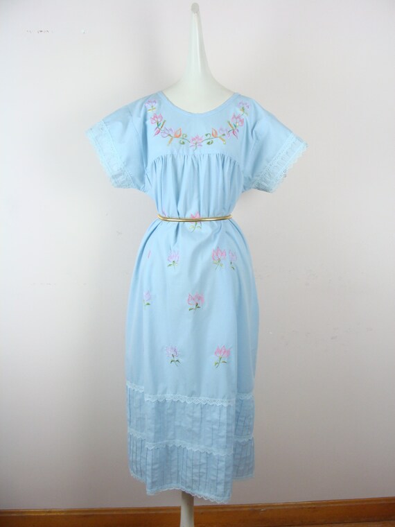 Vintage Embroidered Dress 70s Kaftan Dress Nightg… - image 9