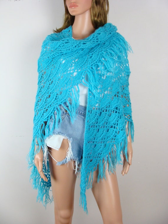 Vintage Crochet Shawl 70s Handmade Turquoise Blue… - image 9