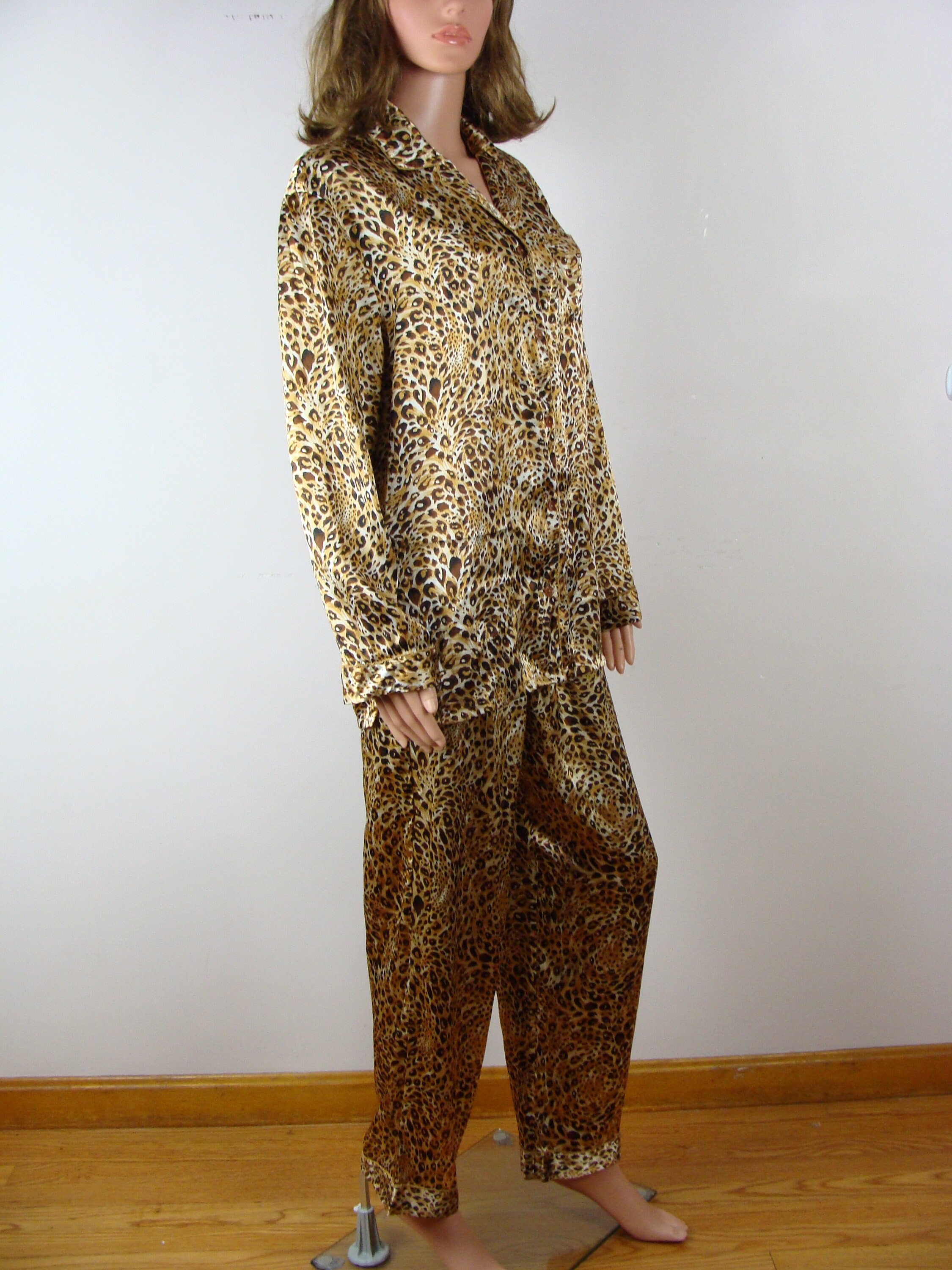 Vintage Satin Pajamas 90s Leopard Print 2 Piece Set Button Down Top Pants Cheetah Animal Print Silky Sleepwear Braided Trim 1990s Sz Medium Etsy UK