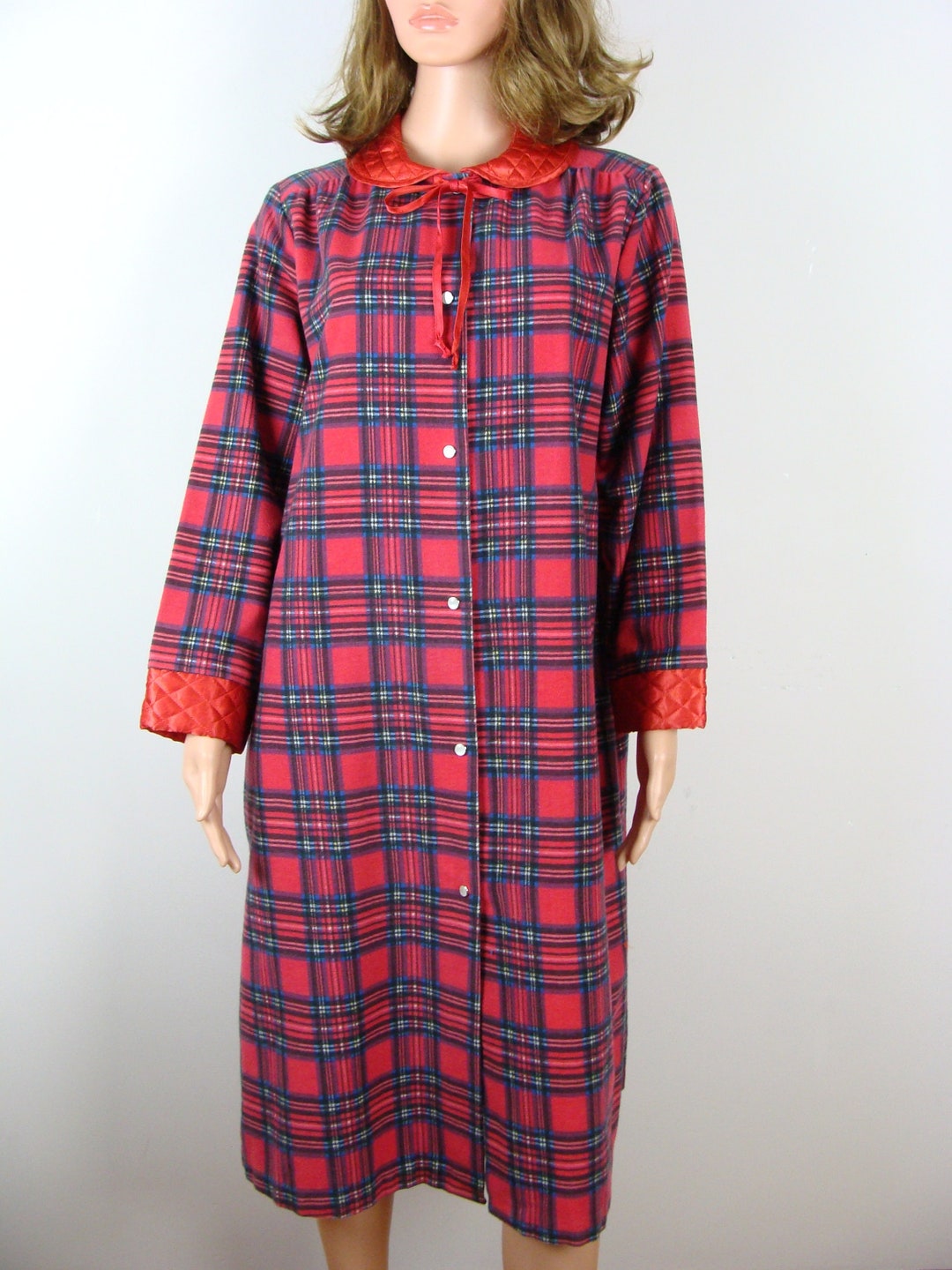 Vintage Flannel Housecoat 80s Quilted Trim Snap Front Tartan Etsy