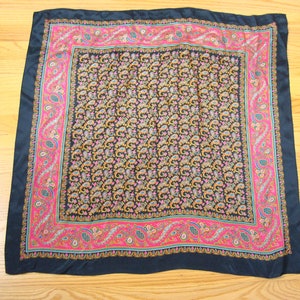 Vintage Oversized Scarf 1970s Paisley Floral Large Fashion Scarf Multi Use Scarf Top Head Scarf Turban Neck Scarf Head Wrap Boho Retro