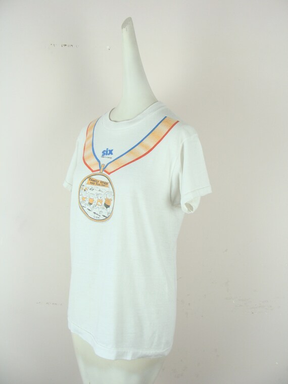 Vintage T-Shirt 80s Paper Thin Single Stitch Fami… - image 7