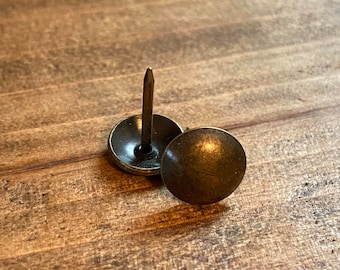 Punaises rustiques en bronze antique : punaises décoratives Clavos