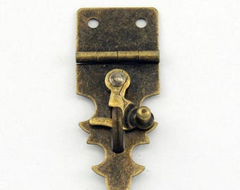 Antique Style Brass Hasp Latch - Rustic Box Clasp (3/4" x 1 7/8'')