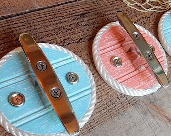 Nautical Cleat Wall Hook: Weathered Caribbean Rope Edge, Stainless Steel