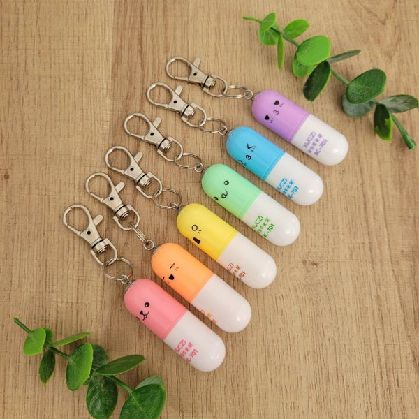 Happy Pill Mini Highlighter, Chunky Mini Marker, Kawaii Badge Reel Clip On Highlighter, Emoji Face Mini Highlighter, Badge Reel Accessories