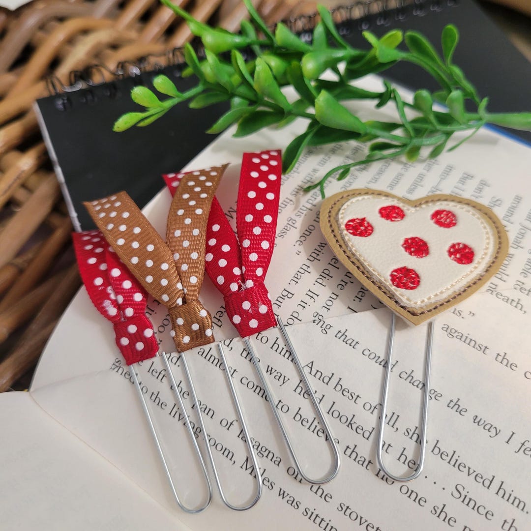 Paperclip Ribbon Bookmarks Fun Pepperoni Pizza Paperclip Set: Ribbon Bookmarks and Planner Clips ...