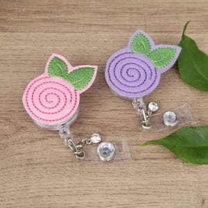 Purple Flower Badge Reel, Purple Posey Badge Reel, Flower ID Holder, Purple Flower Lanyard, Purple Posey Medical ID Clip, Flower Bookmark
