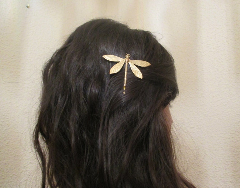 Dragonfly hair clip Gold Hair Pin Gold insect Bobby Pin Brass Nature Wedding Bobby pin Bridesmaids Bridal Gifts for her Hair accessories