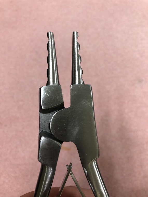 Reverse opening pliers deals