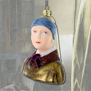 Girl With The Pearl Earring Glass Christmas Ornament