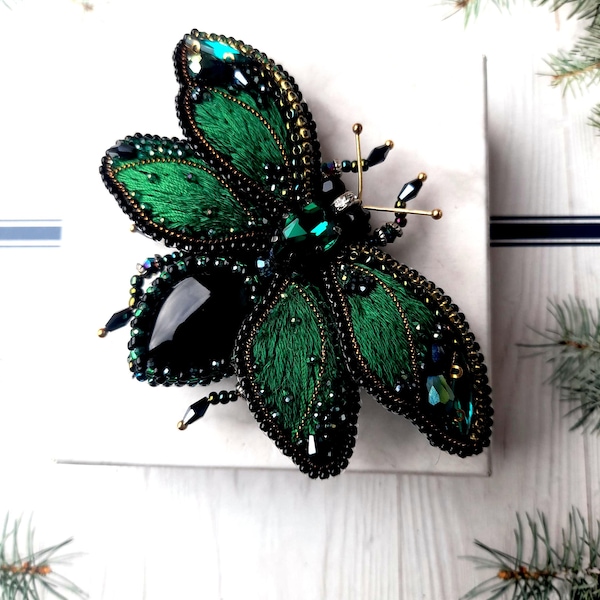 Hand Embroidered Moth butterfly brooch pin for woman jacket, Beaded insect brooch pin for her, Emerald green bee brooch for evening dress