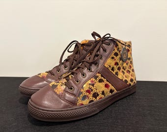 Zapatillas deportivas altas para hombre Vintage Ball Band 1898 en color marrón.