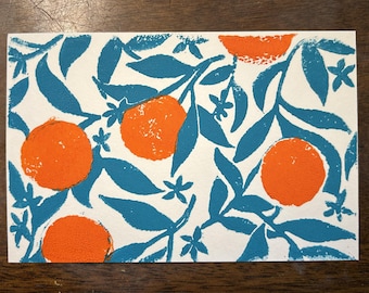 Cartolina 4x6" stampata a mano con linoleografia color mandarino
