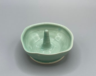 ceramic jewelry dish