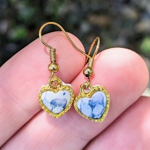 Tiny Dangle Earrings, Tiny Heart Earrings, Tiny Drop Earrings, Floral Dangle Earrings, Heart Dangle Earrings, Resin Earrings, Heart Earrings