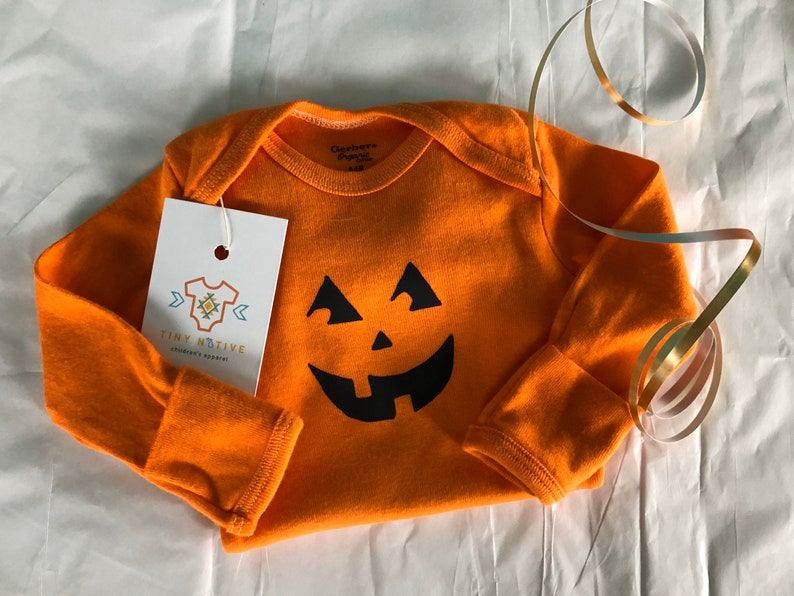 Smiling Jack O lantern Onesie Halloween Baby Shower Gift Pumpkin Onesie Halloween Bodysuit image 1