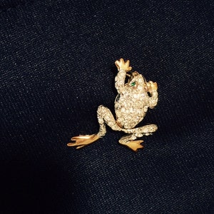 Frog Pin-Brooch with Emerald Green Eyes and Crystal Stones