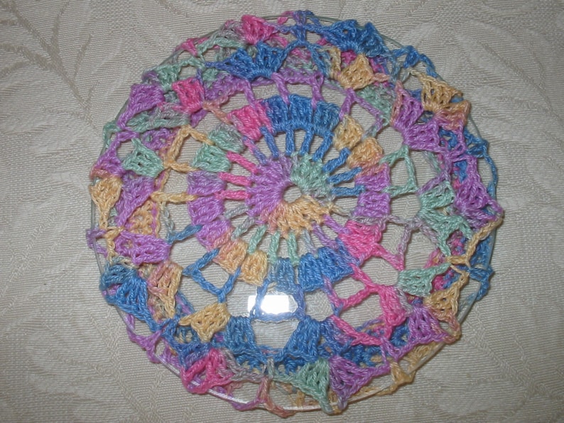 Handmade Crocheted Glass Coasters Plus Doilies Wall Art & Etsy.de