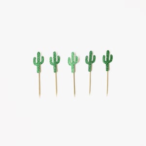 Adornos para cupcakes con forma de cactus