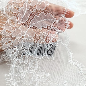 Orlo in pizzo bianco sporco, orlo in pizzo francese, pizzo chantilly, pizzo da sposa, pizzo da sposa, pizzo bianco, pizzo da sposa floreale, pizzo per lingerie MB00467