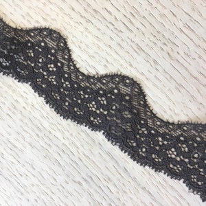 Brauner Spitzenbesatz, Französische Spitze, Chantilly Spitze, Brautkleidspitze, Hochzeitsspitze, Braune Spitze, Vintage Spitze, Spitzenborte, Dessous Spitze MK00013