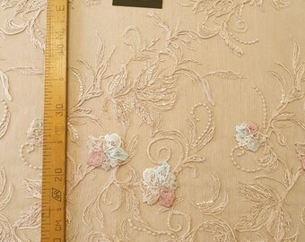 カット生地ベージュ刺繍 ベージュ刺繍レース生地、マルチカラーレース生地ウェディングレース