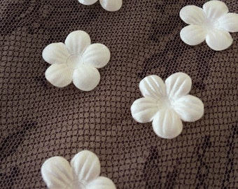 5Pc Soft pink flowers, Bridal flowers, 3D Flowers, Hair pins, Hair accessories, Wedding accesorries, Pink flowers, Floral applique K15