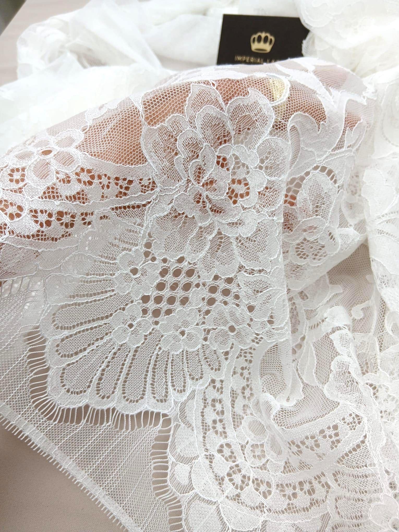 ImperialLace - Etsy 日本