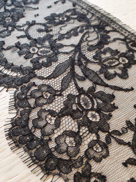 14 Black & Antique Gold Floral Chantilly Lace (Made in France