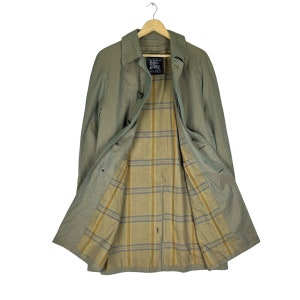 Vintage 90s Burberrys Jacket  Inside Nova Check Plaid Pattern Parka Overcoat Size Small