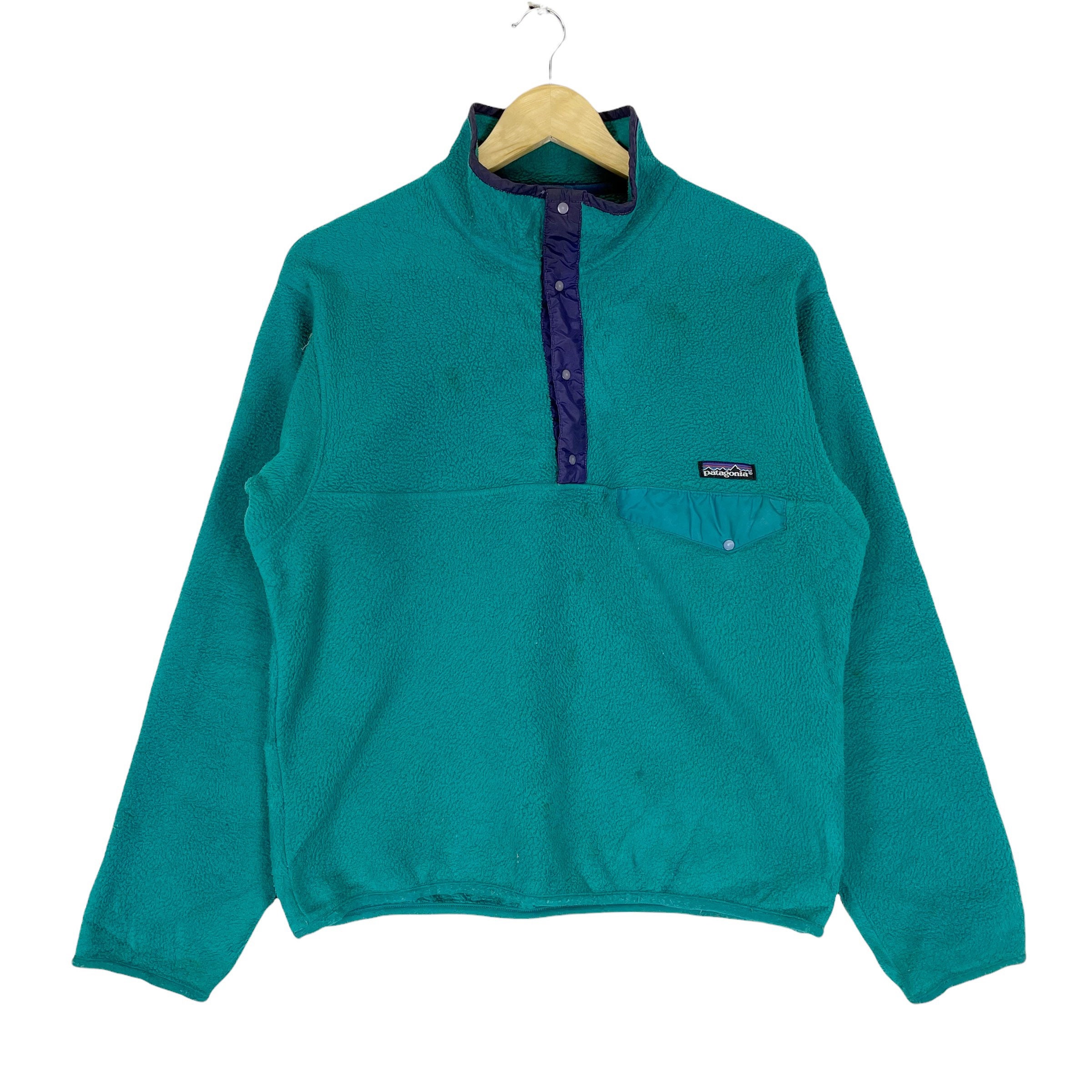 Vintage 90s Patagonia Fleece Sweatshirt Half Snap Button One Vintage 90s Patagonia Fleece Sweatshirt Half Snap Button One