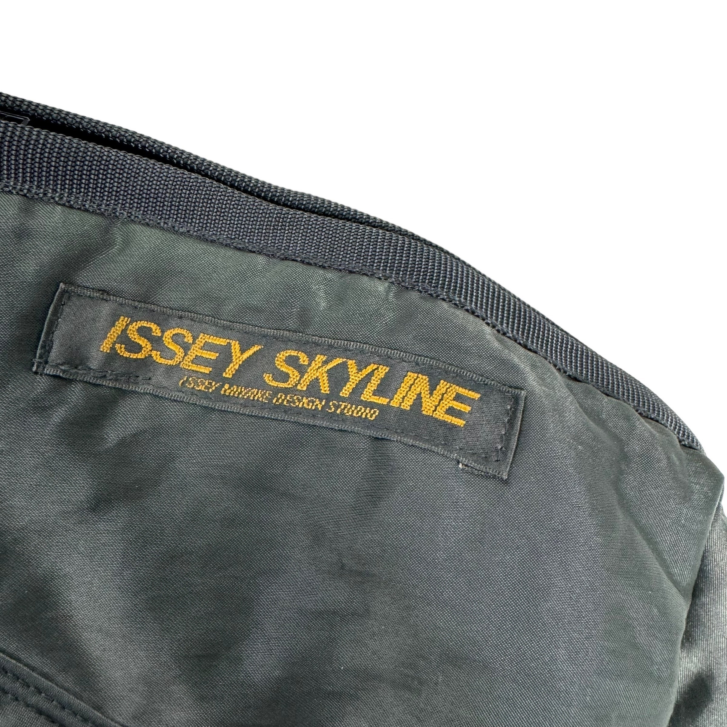 Vintage 80s ISSEY SKYLINE by Issey Miyake Design Studio Vintage 80s ISSEY SKYLINE by Issey Miyake Design Studio